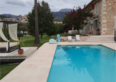 Finca Swimmingpool, Mallorca, Spanien